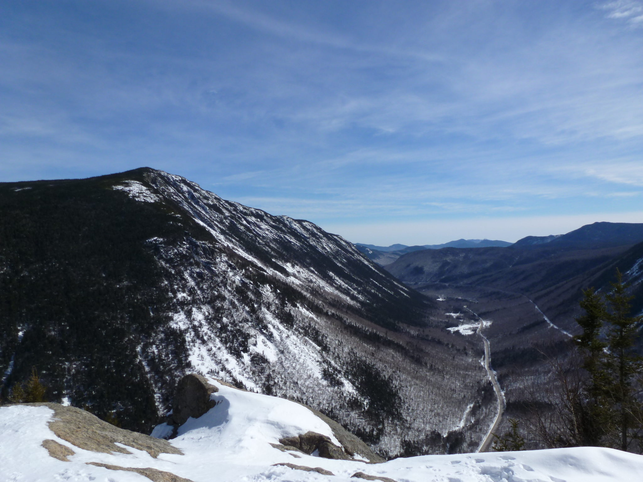 Crawford Notch from west